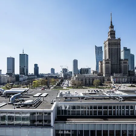 Elegant Panoramic Варшава