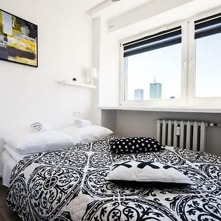Elegant Panoramic Apartamento Varsóvia